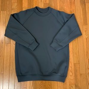 Uniqlo sweatshirt small size